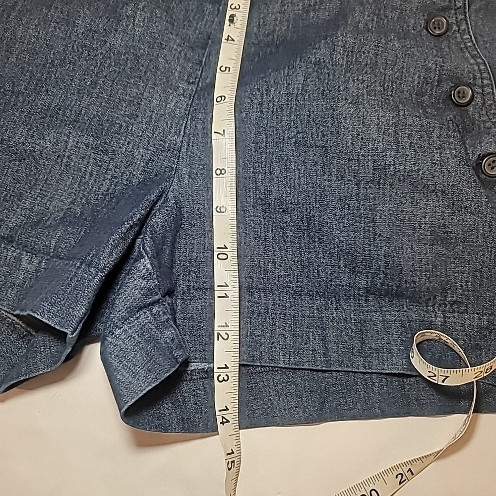 Banana Republic Women's Dark Rinse Button Sides Flat Front Denim Shorts Sz 29/8 - Picture 5 of 10